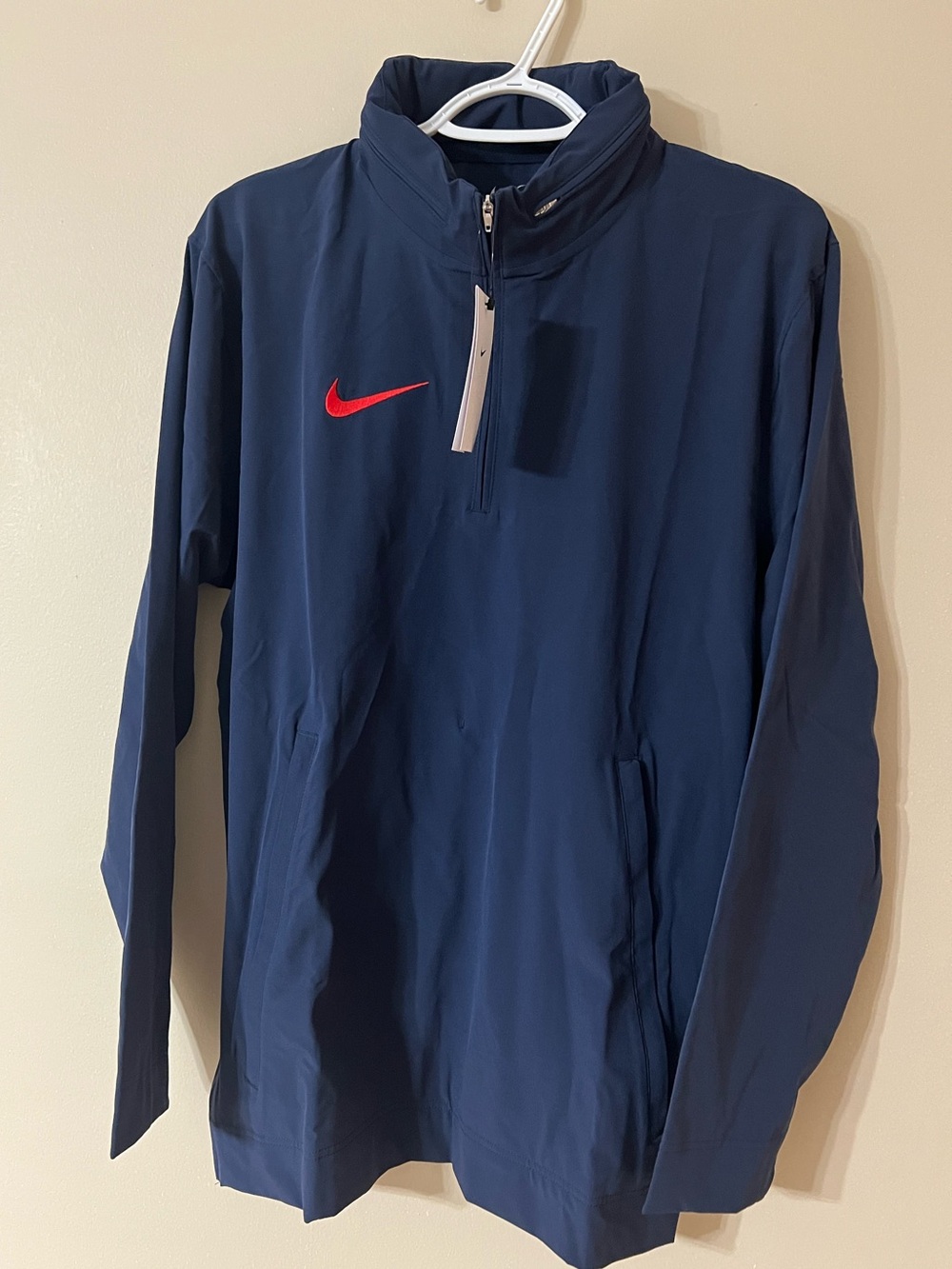 Nike Men's Lightweight 1/4-Zip Coaches Jacket with packable hood